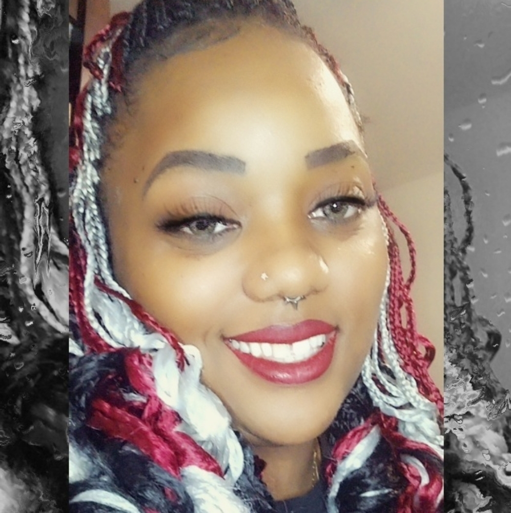Meet your Posher, Lelo